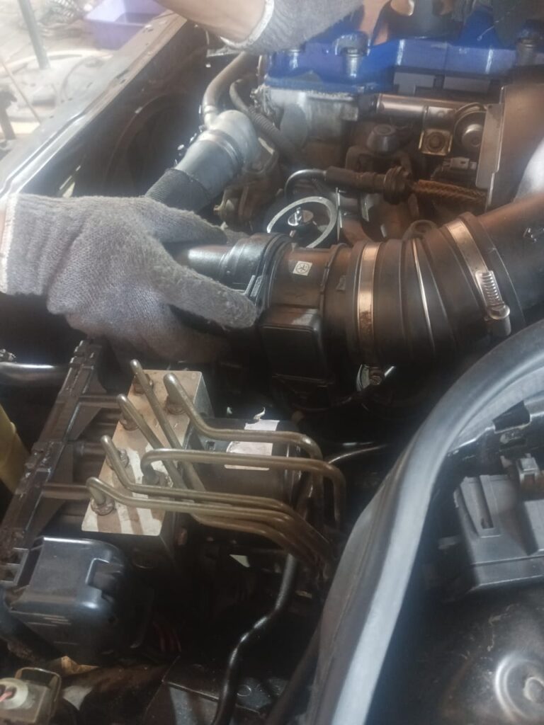 Perbaikan Mobil Panggilan Surabaya murah